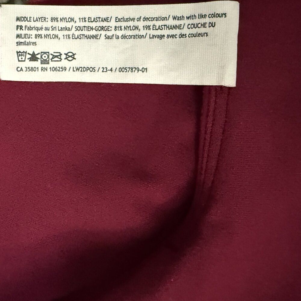 Lululemon Align V-Neck Bra Light Support C/D Cup Deep Luxe Pink Size 14 - Picture 7 of 7